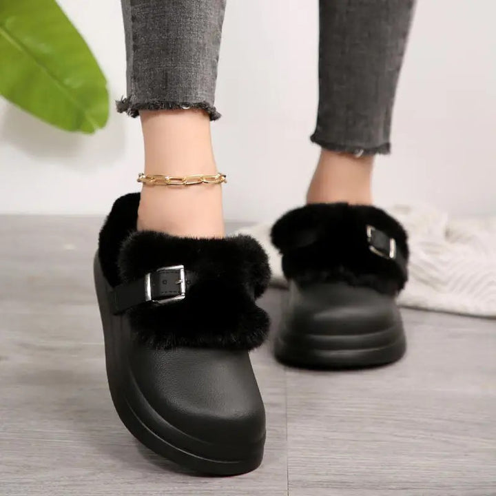 Hearth Buckle Fur Clogs