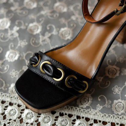 Medallia Ring Sandals