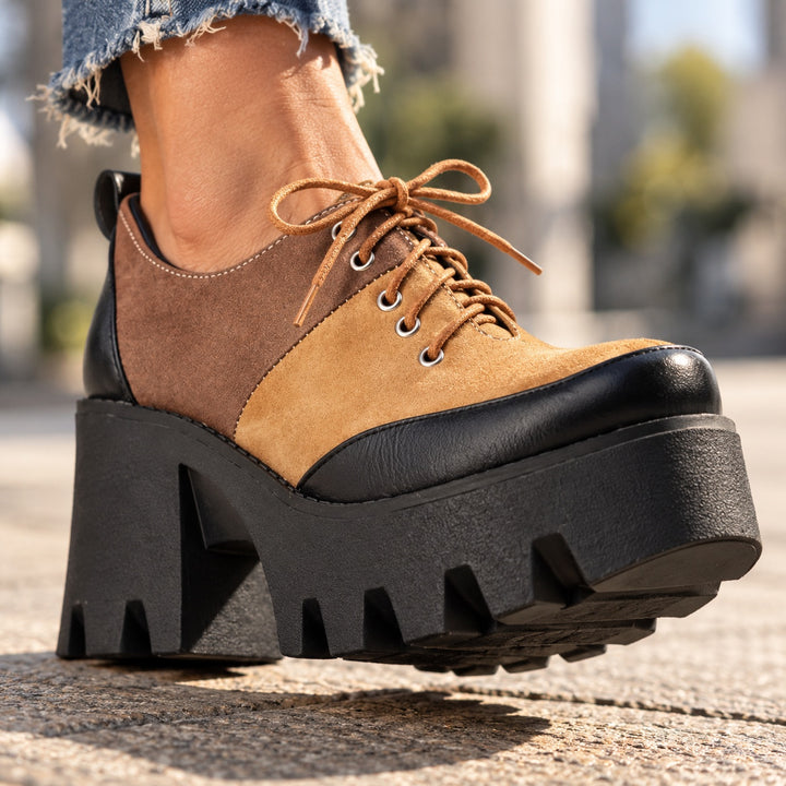 Lugsole Lace-Up Platforms — ce_brooklyn_s2_01
