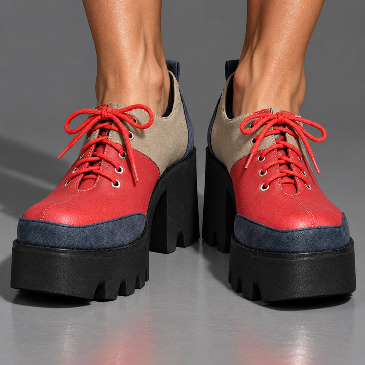 Lugsole Lace-Up Platforms — ce_brooklyn_s3_01