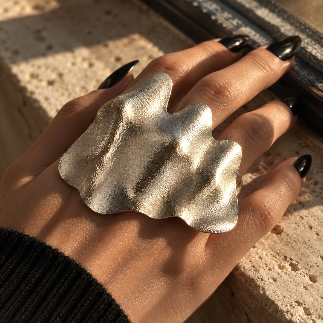 Molten Sculpted Ring — ce_metastatic_01